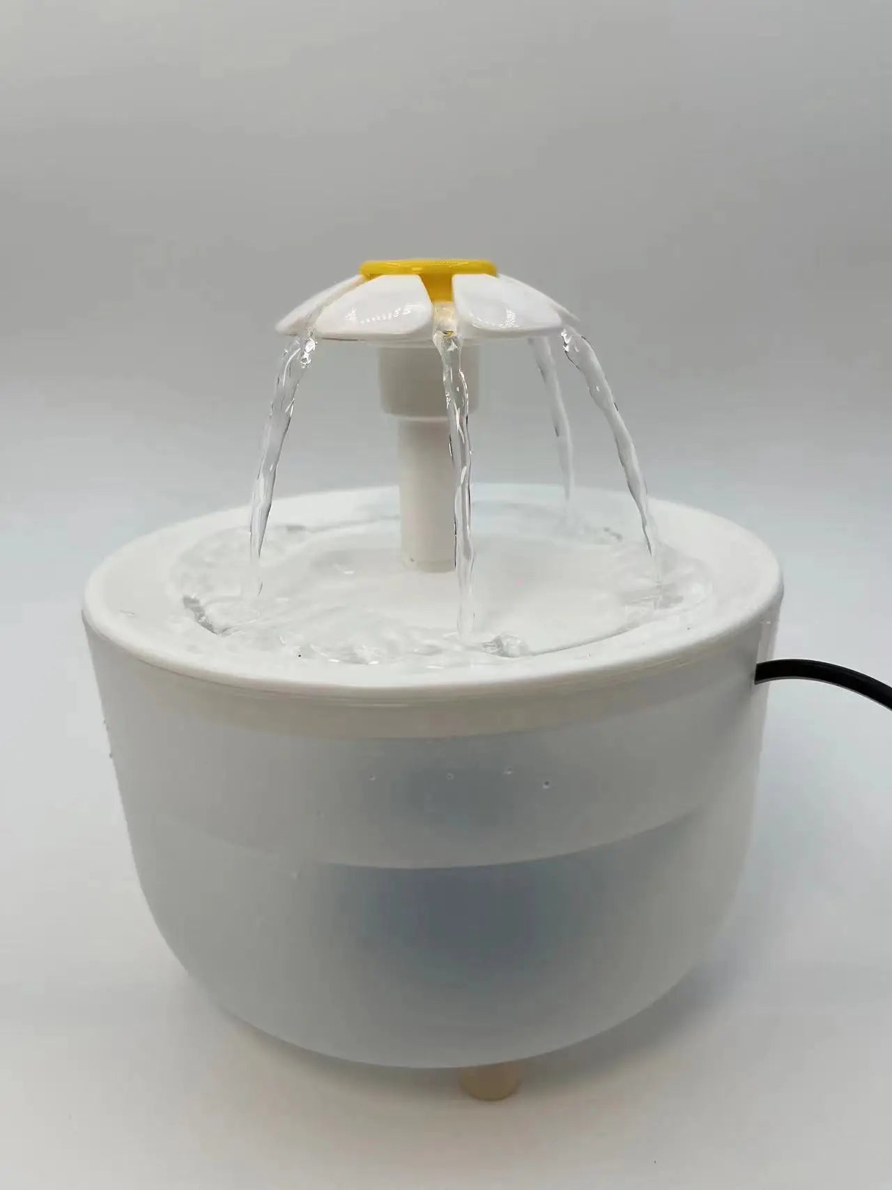 Automatic Pet Water Fountain — 1.2L Filtered Drinking Fountain for Cats & Dogs